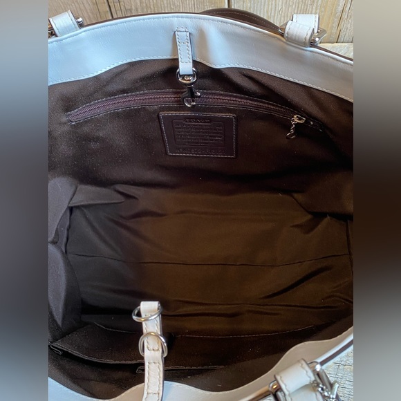 NWT Coach Pieced C Studded Gallery Tote and Wristlet - Picture 9 of 14